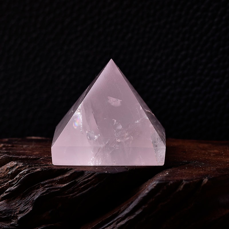 Pirâmide de Cristal - Imagem 15