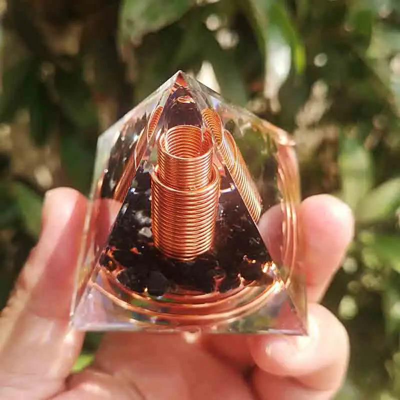Pirâmide espiral Fio Cobre, obsidiana e Orgone - Imagem 6